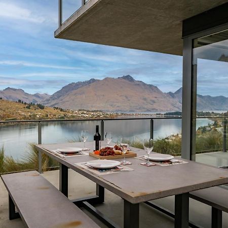 Lakeview Retreat - Queenstown Holiday Home Eksteriør billede