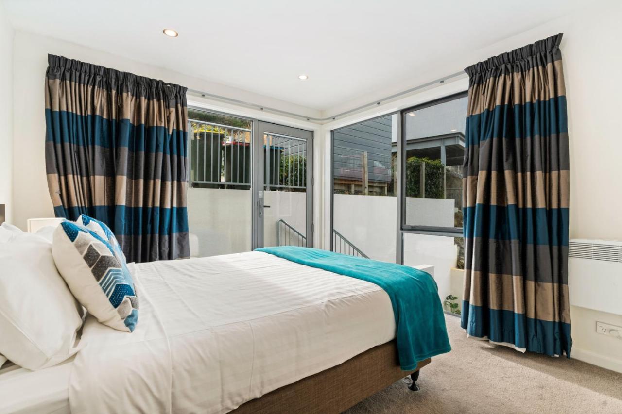 Lakeview Retreat - Queenstown Holiday Home Eksteriør billede